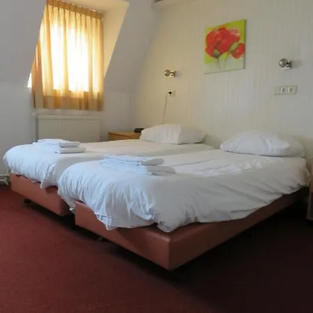 Hotel American